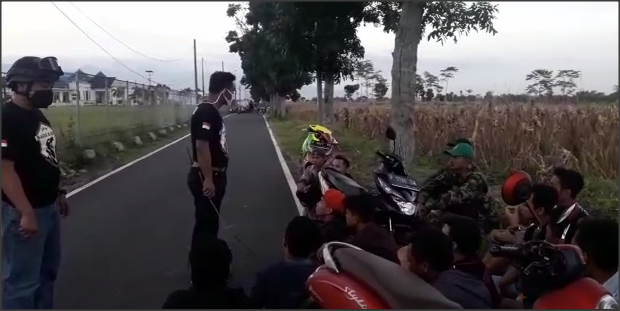 Balap Liar Saat Pandemi Covid-19, Pemuda di Ajung Jember Dibubarkan Polisi